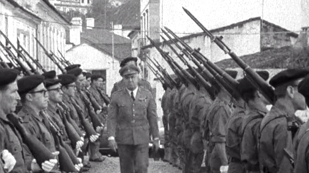 Visita de Fernando de Oliveira a Comandos Distritais da Legião Portuguesa