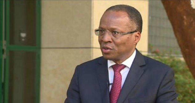 Entrevista a Ulisses Correia e Silva