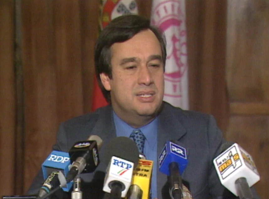 Posição do PS sobre o Banesto