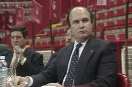 Conflito contratual entre a Olivedesportos e o Benfica