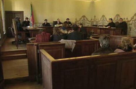 Processos de maus tratos a crianças