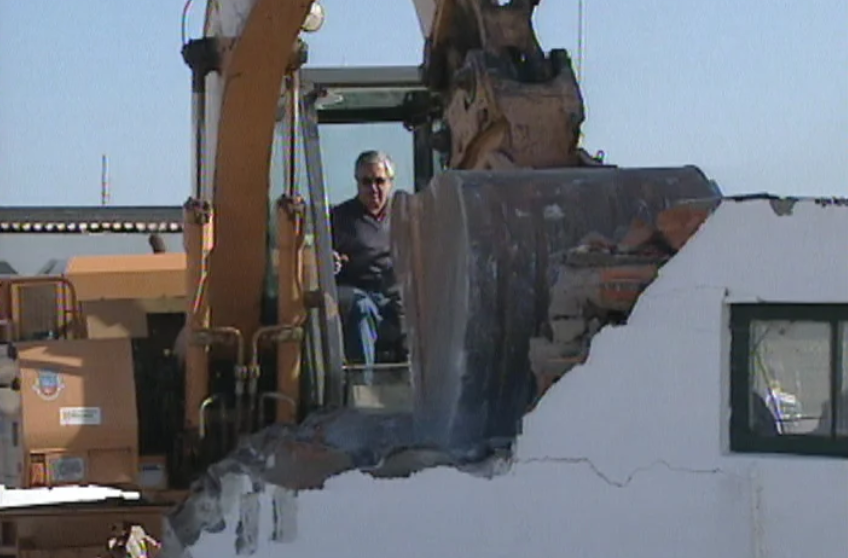 Demolição de construções ilegais