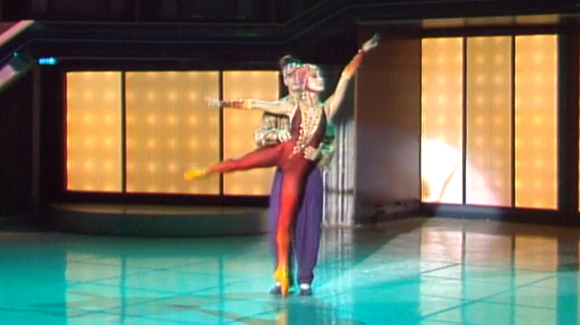 O Nosso Século – Parte III