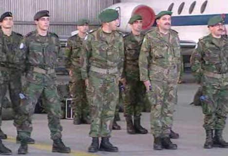 Partida de militares portugueses para Timor
