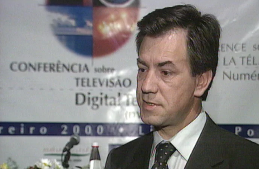 Televisão Digital Terrestre em 2002
