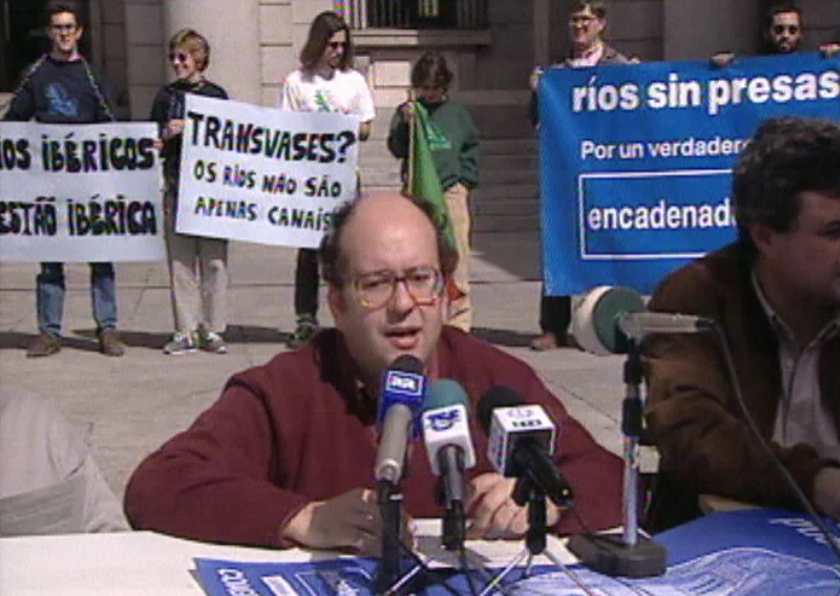 Protesto dos ecologistas portugueses e espanhóis