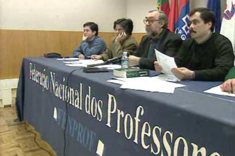 FENPROF critica Governo