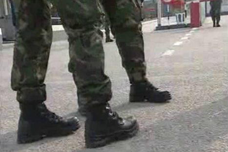 Adiada a partida de militares para Timor