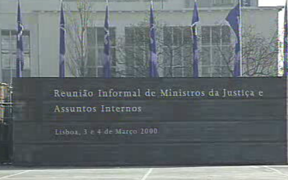 Bélgica e Holanda fecham fronteiras