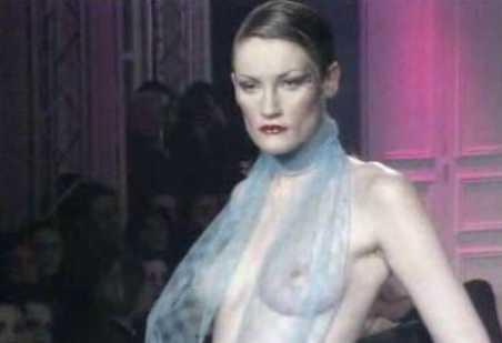 Desfile de moda em Paris