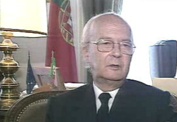 Menéres Pimentel abandona a Provedoria