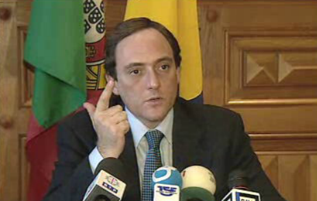 Paulo Portas reage à vitória do PP Espanhol