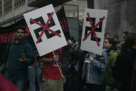 Manifestação anti-racista