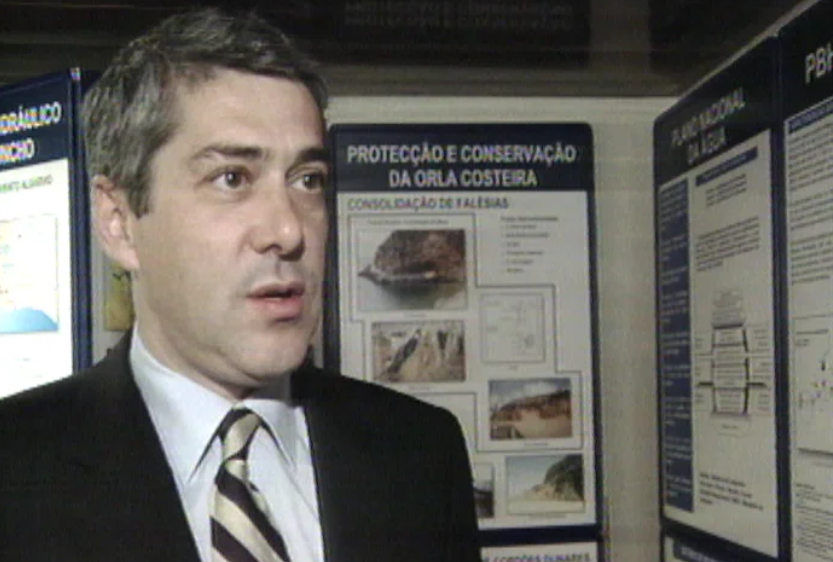 Coincineração divide o PS