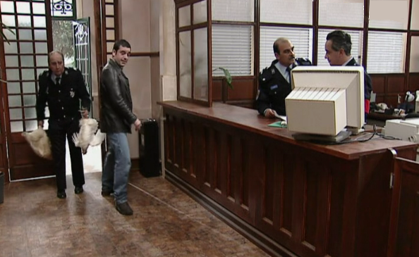 Esquadra de Polícia – Episódio 1