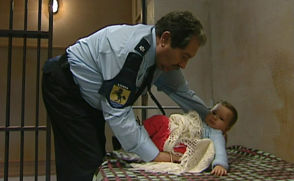 Esquadra de Polícia – Episódio 6