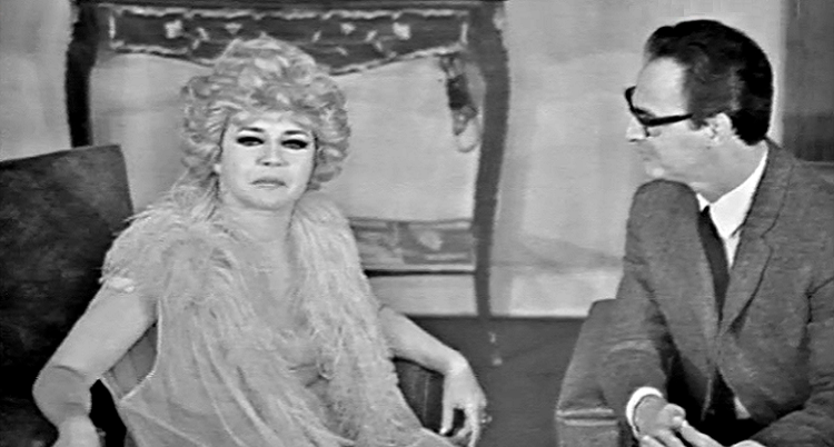 A Rainha do Ferro Velho – Parte I