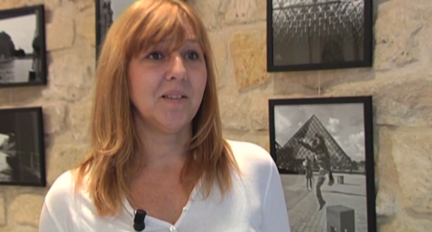 Emigrante, porteira e fotógrafa