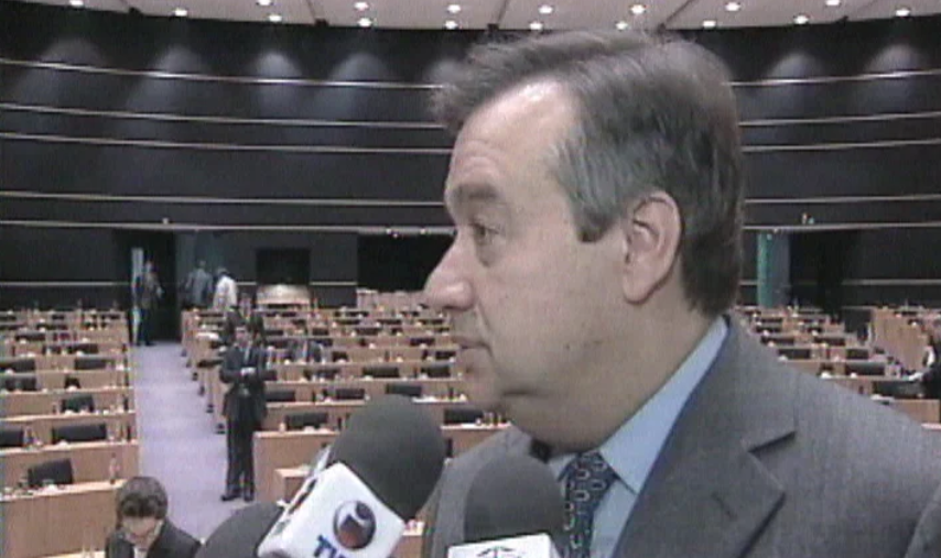 Expulsão de angolanos de Portugal