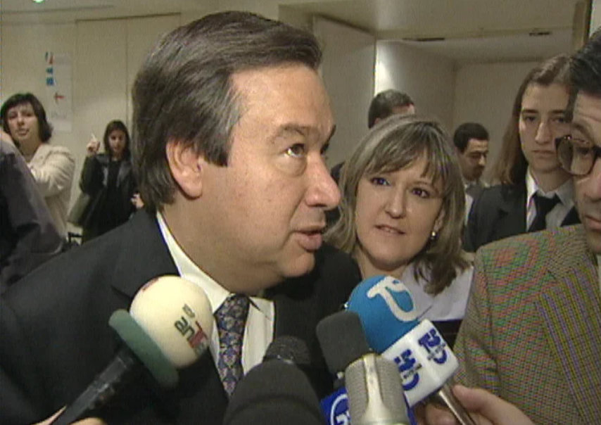 Levantamento das sanções à Áustria