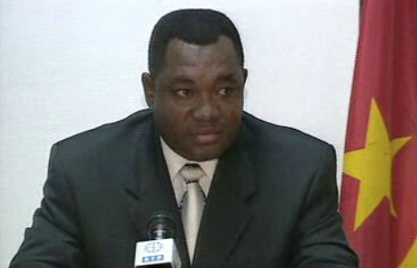 Angola justifica expulsão de portugueses