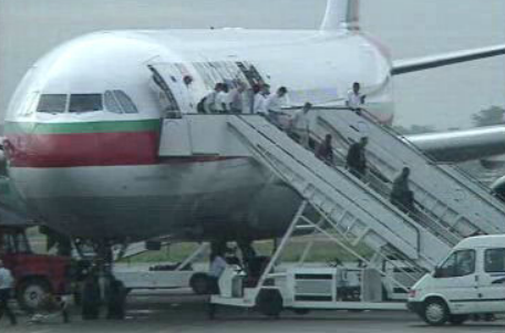 Angola expulsa portugueses