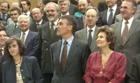 Cavaco Silva critica política económica