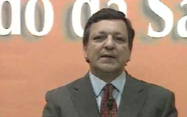 Durão Barroso critica situação da Saúde