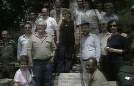 Portugueses visitam Oecussi