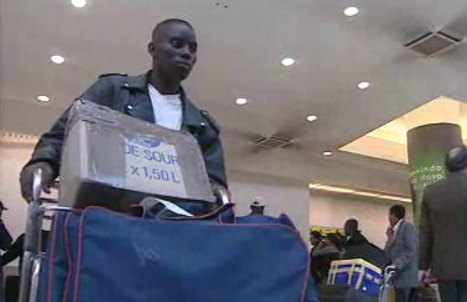 Expulsão de angolanos de Portugal