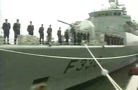 Regresso da fragata “Vasco da Gama”