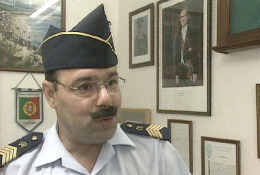 Detenção de rede de burlões