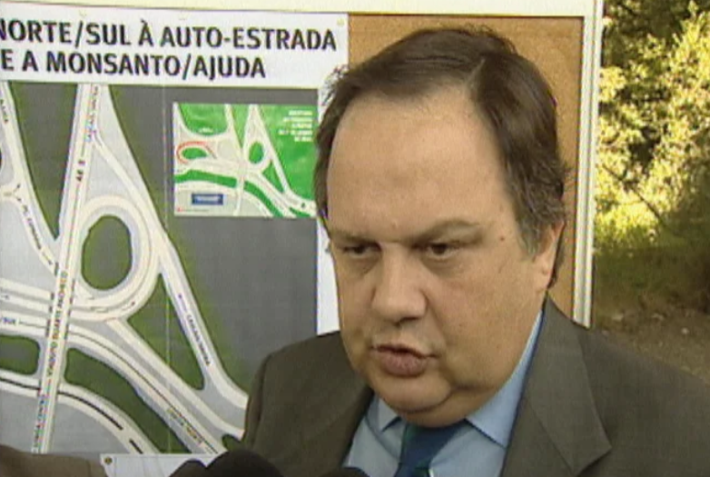 Ligação do Eixo Norte-Sul à A5