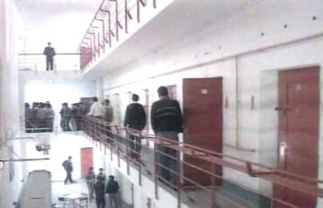 Críticas ao sistema prisional