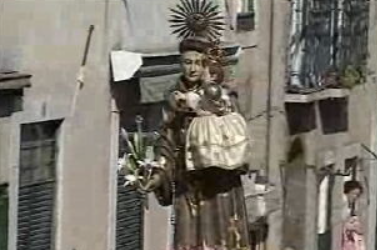 Procissão de Santo António em Alfama