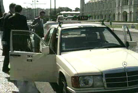 Taxistas aumentam preços