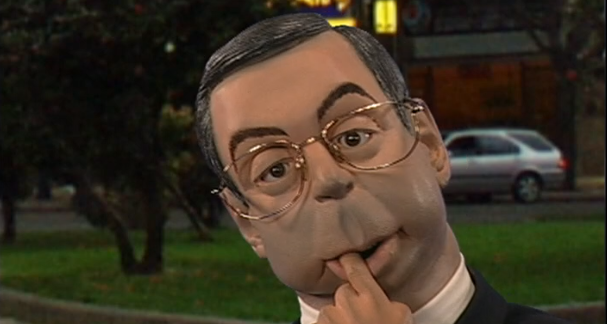 Guerra de Cartazes, Sarilho e Ótica Socialista