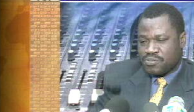 Ministro angolano critica Portugal