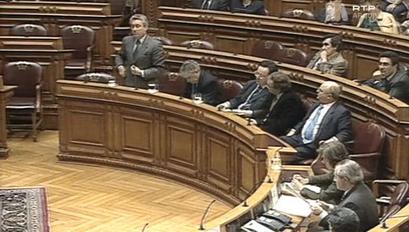 Projetos do PSD e do CDS-PP na AR