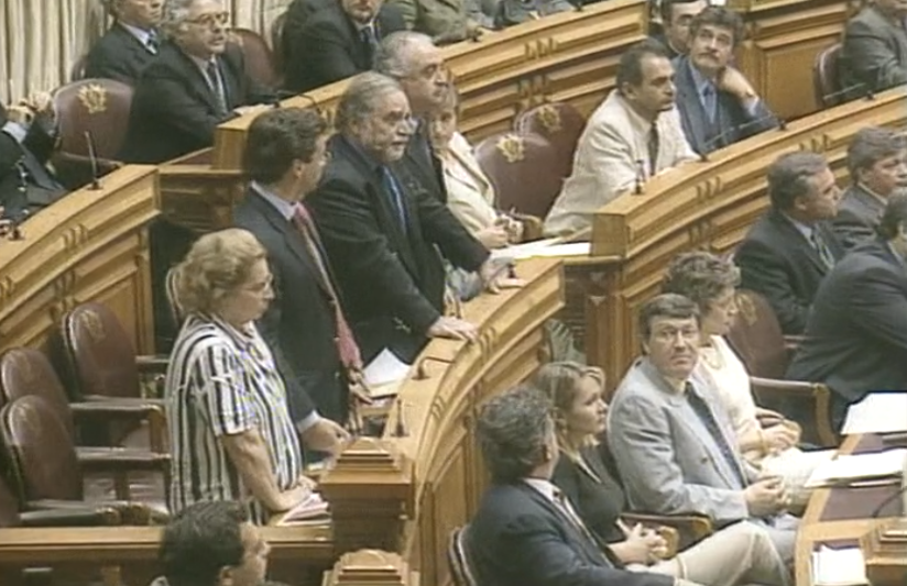 Votação contra a coincineração na AR