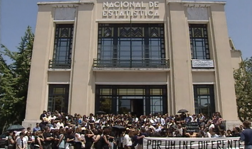 Protestos dos trabalhadores do INE