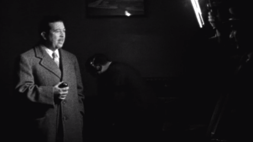 Equipa de reportagem da RTP aguarda chegada de Vadinho