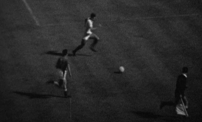 Futebol: Belenenses vs México