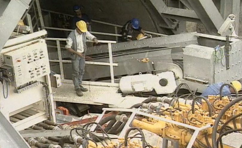 Atraso nas obras do Metro do Porto