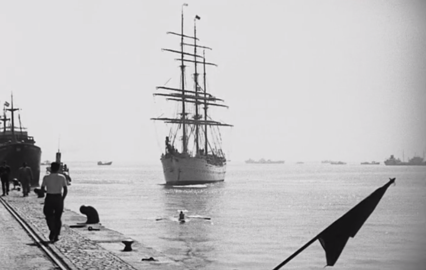 Chegada de navios de instrução da armada dos EUA