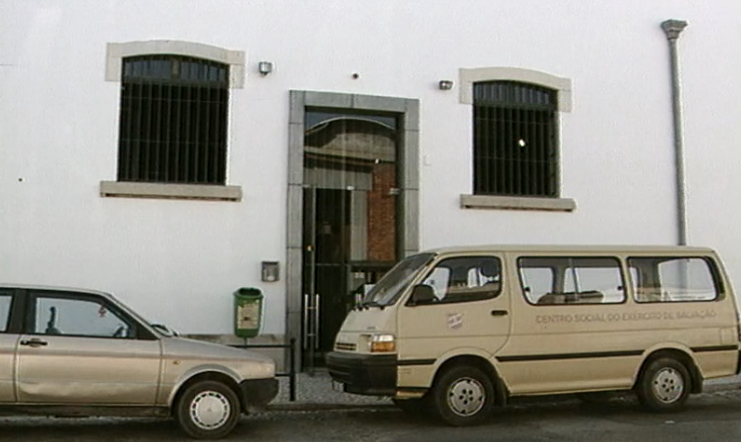 Centro de acolhimento para os sem abrigo