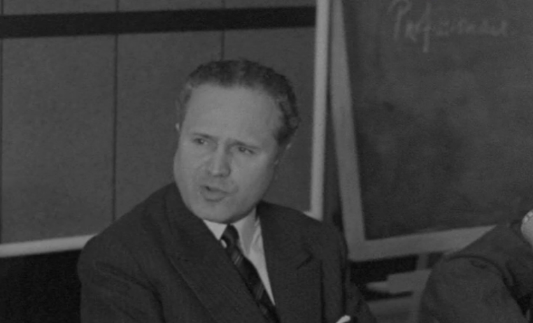 Conferência de imprensa do Ministro das Corporações