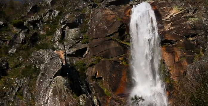 Ter Olho Em Terra de Cegos – Episódio 10