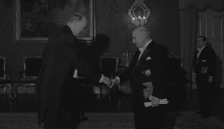 Embaixador da Islândia entrega credenciais