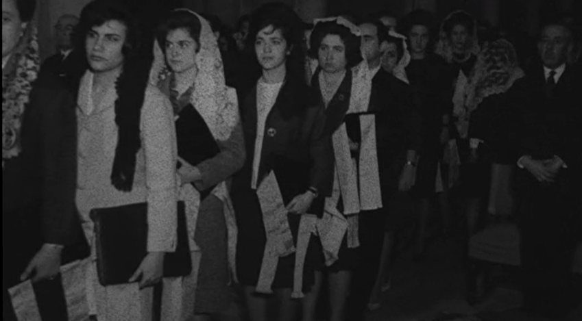 Bênção das pastas de finalistas universitários